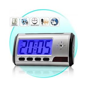 Réveil avec caméra cachée couleur et DVR - Détecteur de mouvement - Carte micro SD jusqu’a 32 Go + Télécommande