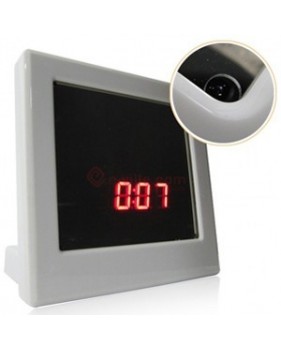 Horloge miroir avec caméra cachée couleur et DVR - HD - Carte micro SD  jusqu’à 32 Go + Télécommande